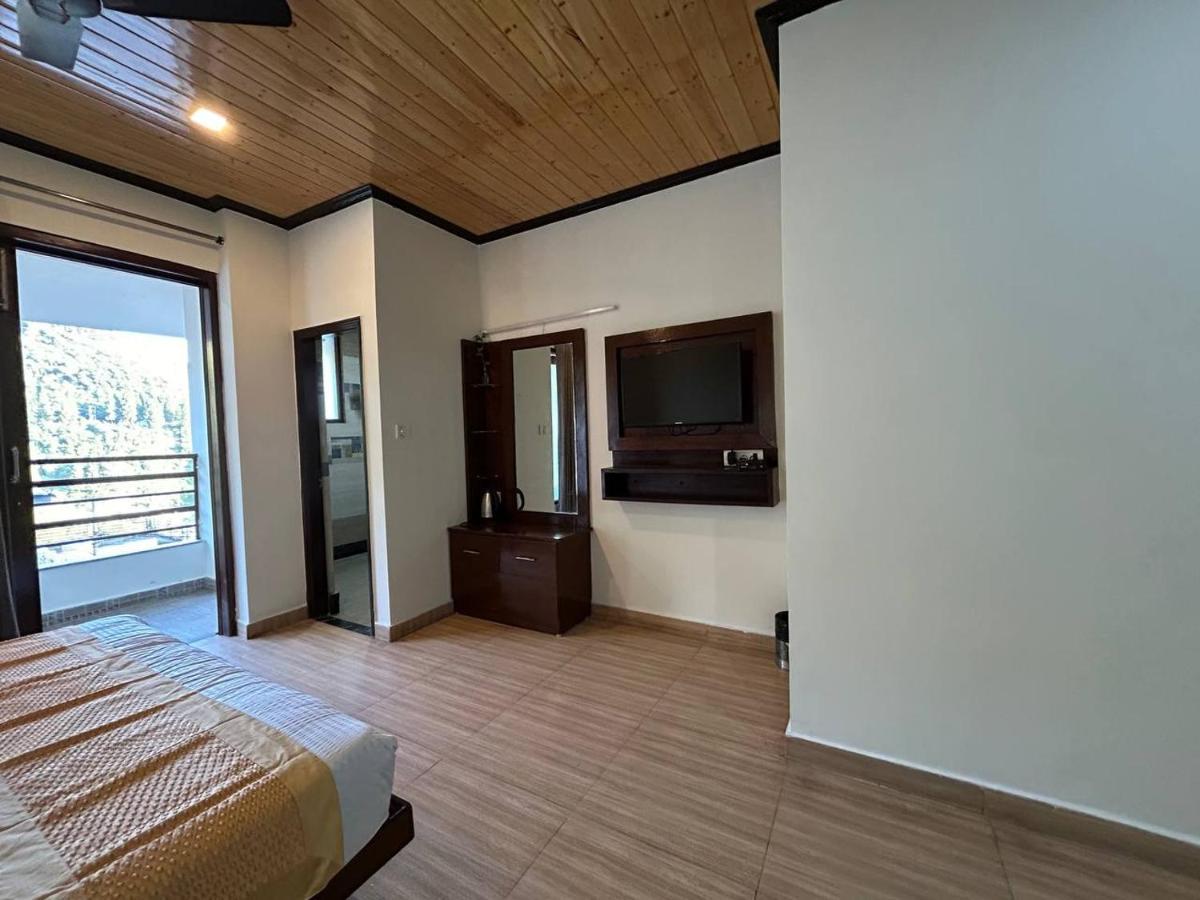 Hotel 7 Heavens Mussoorie Ngoại thất bức ảnh