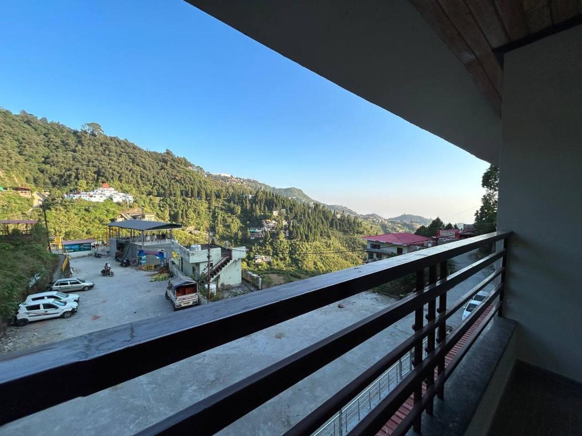 Hotel 7 Heavens Mussoorie Ngoại thất bức ảnh